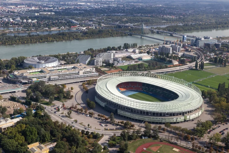 Luftaufnahmen von Wien, Donau, Ernst Happel Stadion
